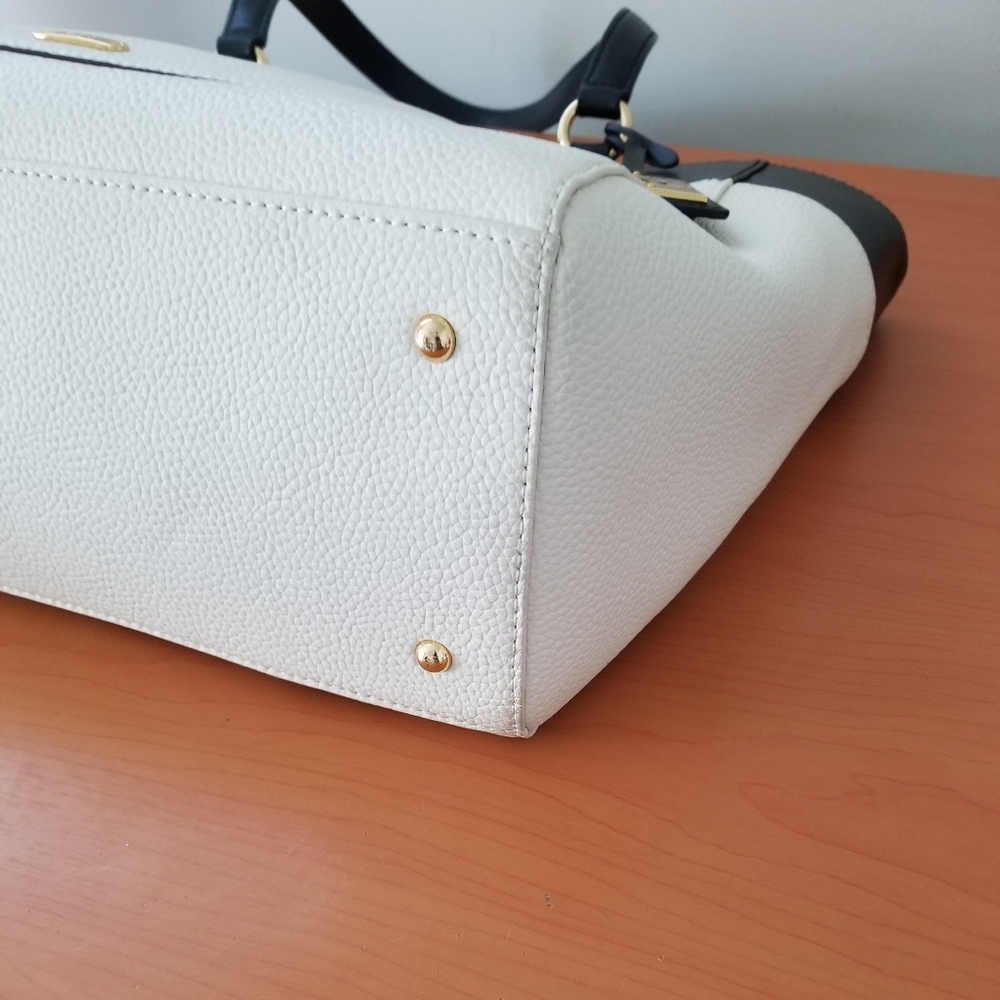 Ralph Lauren Leather Bag - Picture 6 of 10